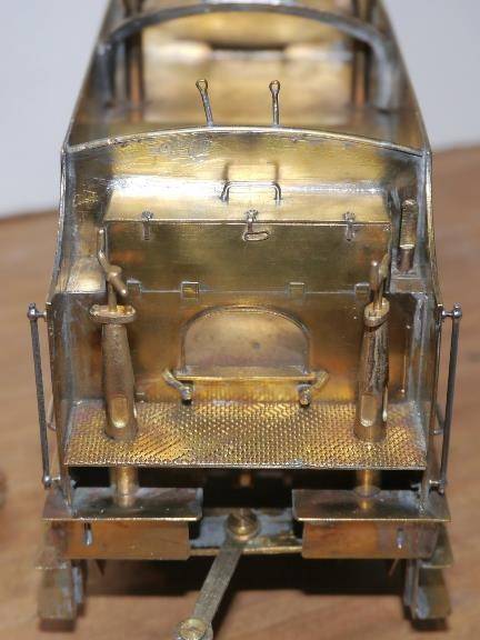 sb4f_3_.jpg sb4f_3_.jpg