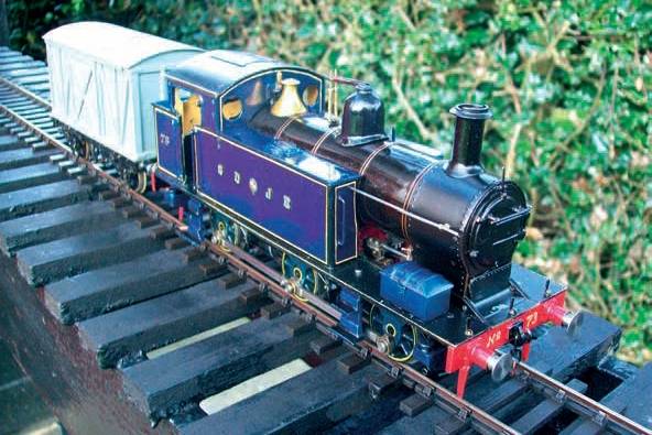 insidec14.jpg insidec14.jpg