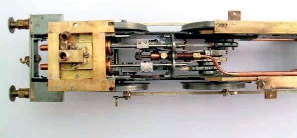 insidec10.jpg insidec10.jpg