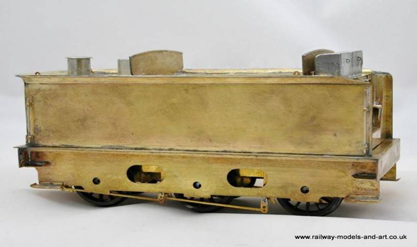 b16picture1_29_.jpg b16picture1_29_.jpg