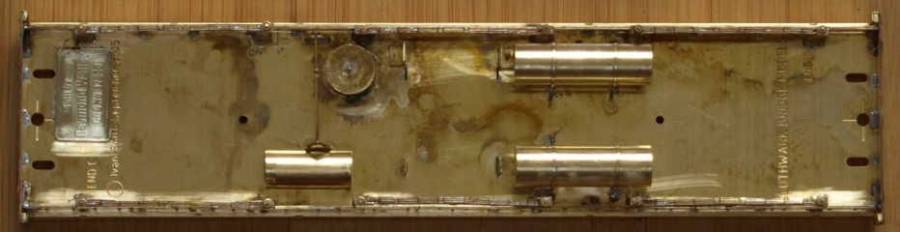 saloon11.jpg saloon11.jpg