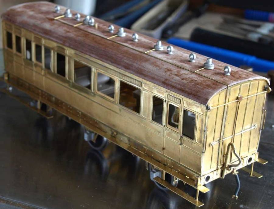 saloon23.jpg saloon23.jpg