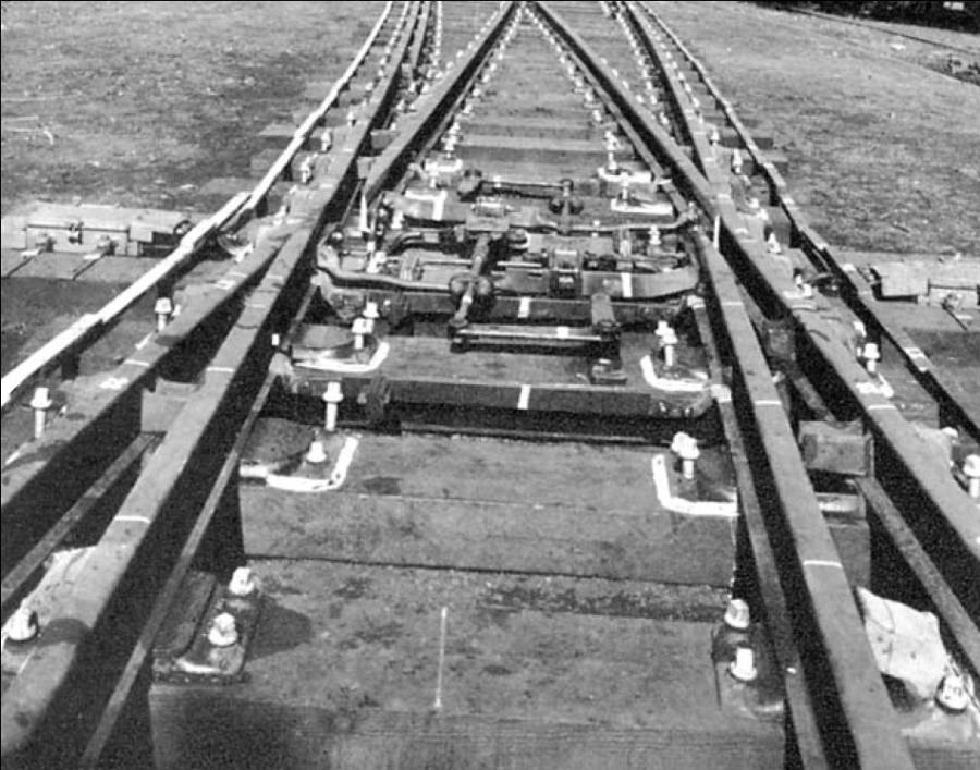 switch_diamond_close-up.jpg switch_diamond_close-up.jpg