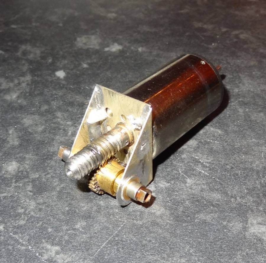 a4-3_4_.jpg a4-3_4_.jpg