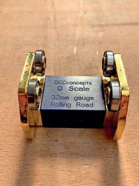 dcc_roll4.jpg dcc_roll4.jpg