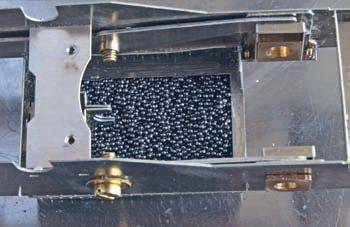 armstrong26.jpg armstrong26.jpg