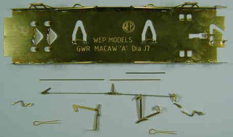 macaw-a_8_.jpg macaw-a_8_.jpg