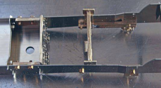 armstrong25.jpg armstrong25.jpg