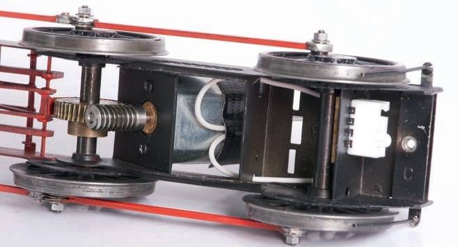 radio15c.jpg radio15c.jpg