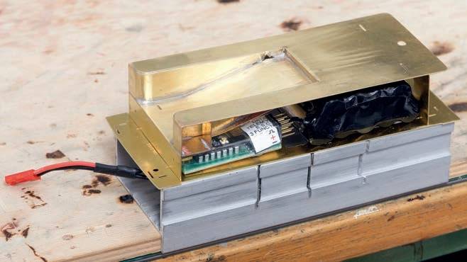 radio5c.jpg radio5c.jpg