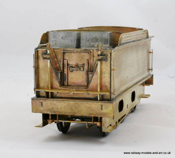 b16picture1_31_.jpg b16picture1_31_.jpg