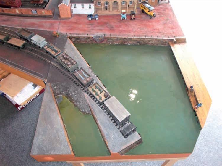 water10.jpg water10.jpg