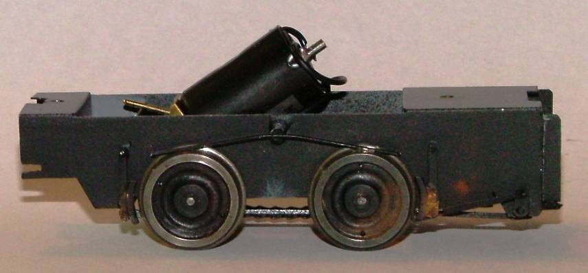 tread_pickup1.jpg tread_pickup1.jpg