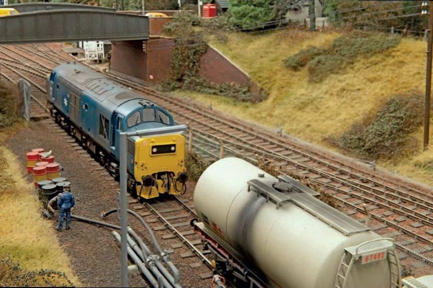 loch14.jpg loch14.jpg