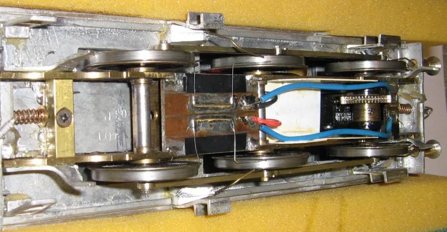 tread_pickup2.jpg tread_pickup2.jpg