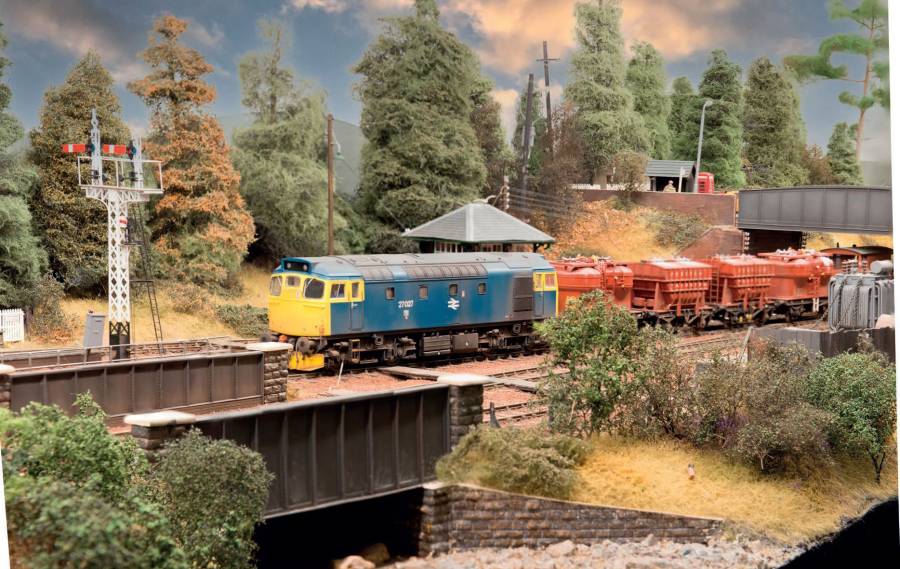 loch25.jpg loch25.jpg