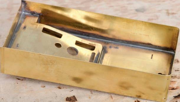 radio6c.jpg radio6c.jpg