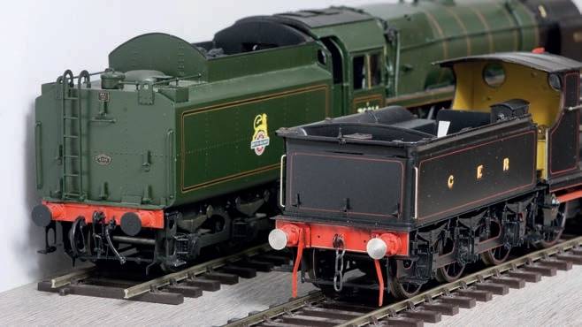 radio16c.jpg radio16c.jpg