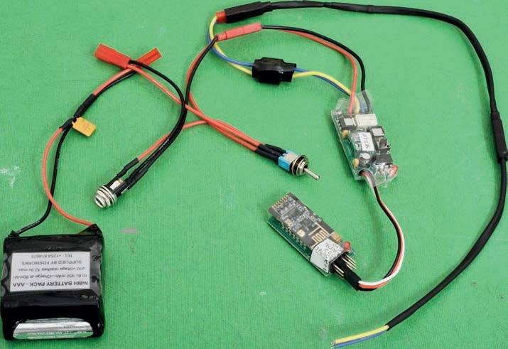 radio3c.jpg radio3c.jpg