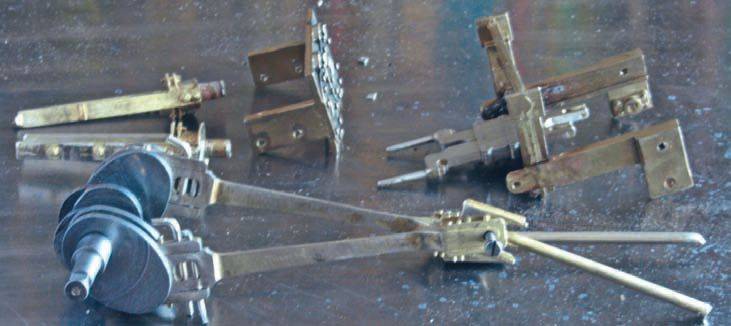 armstrong31.jpg armstrong31.jpg