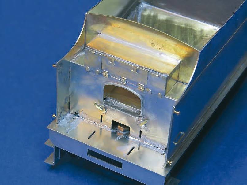 conn-4f-3.jpg conn-4f-3.jpg