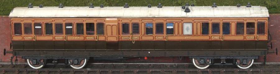 compo1.jpg compo1.jpg