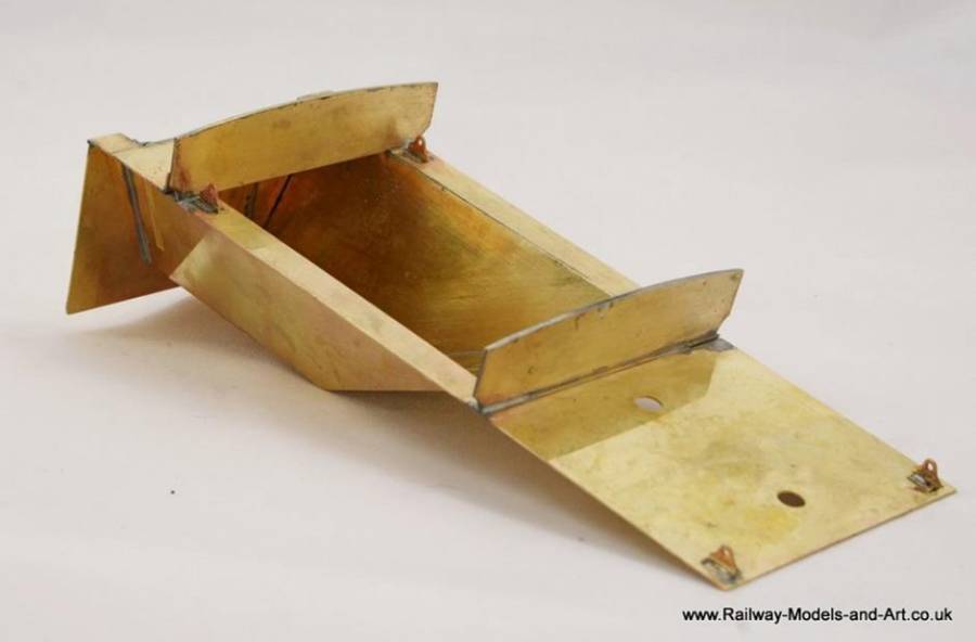 b16picture1_24_.jpg b16picture1_24_.jpg